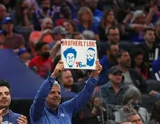 金年会中国站-包含赛地聚焦：社区盾今夜热度飙升，费城76人遗憾出局，底气十足，训练强度明显提升的词条